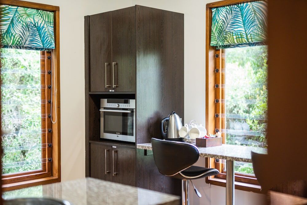 Thunzi Bush Lodge Deluxe Suite, 1 Bedroom, Valley View 7