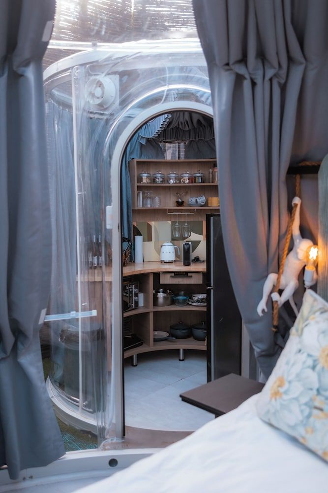 Thunzi Bush Lodge Honeymoon Tent 9