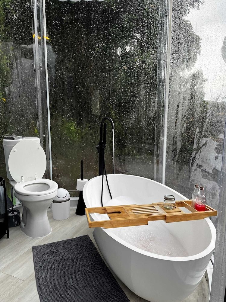 Thunzi Bush Lodge Honeymoon Tent 7