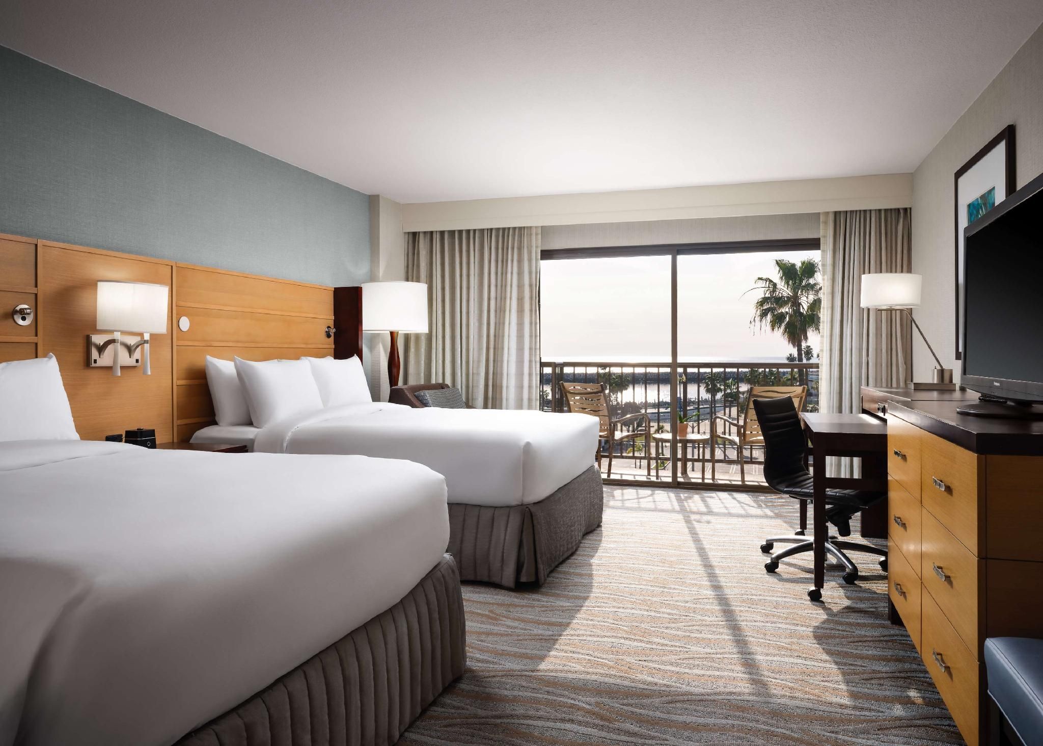 Ocean View Two Queens