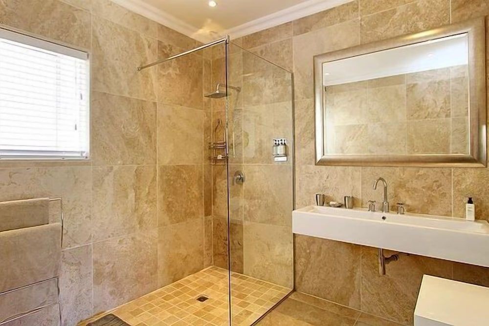 undefined Vetho Villa 10