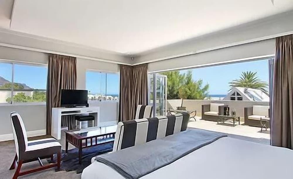 undefined Vetho Villa 7