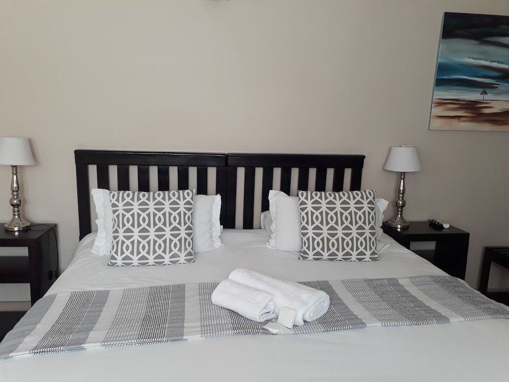 Absolute Cornwall King Bedroom