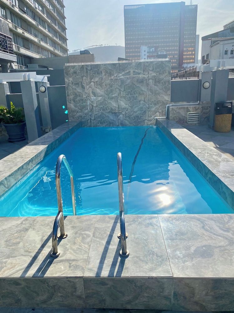 undefined Urban Oasis at The Square 8