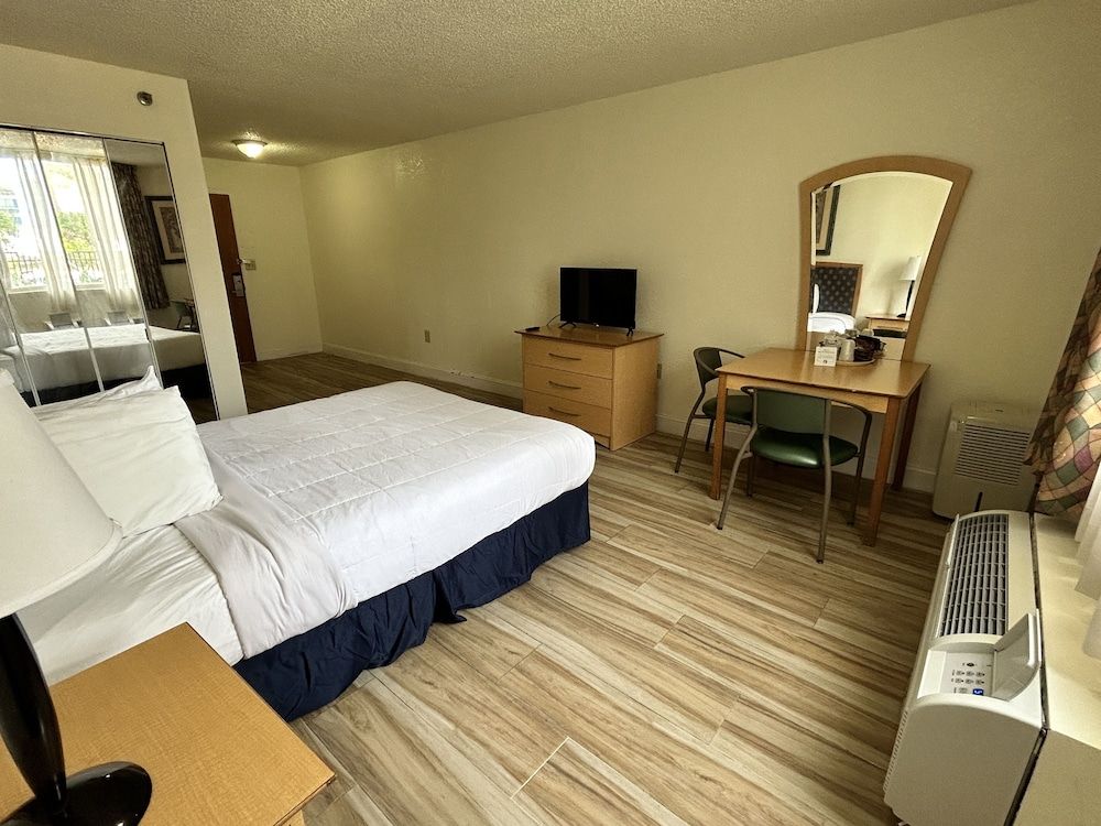 undefined Monumental Movieland Hotel Orlando 2