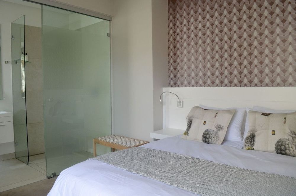 undefined Thirty on Grace