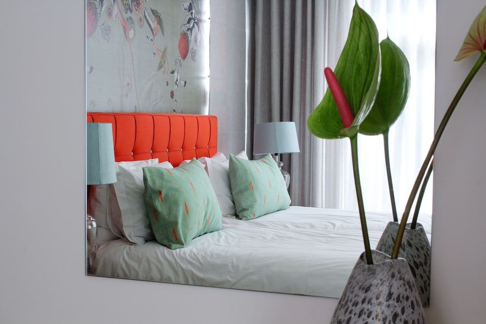 Thirty on Grace Deluxe Double or Twin Room, Connecting Rooms, Garden Area (Room #1) 7