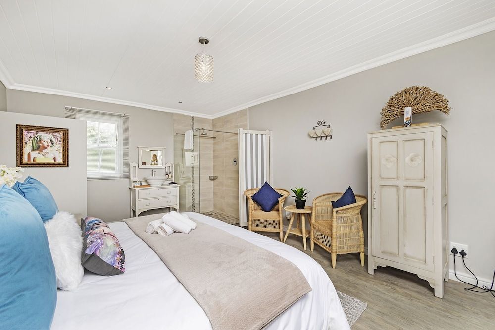 Romantic Studio, 1 Bedroom, Garden Area