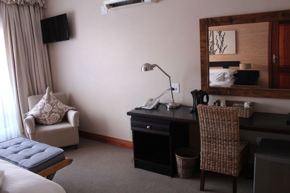 Mosate Lodge Polokwane Twin Room 5