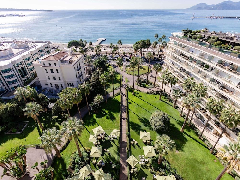 undefined Mondrian Cannes