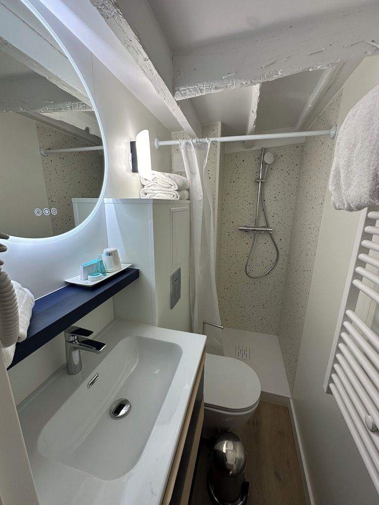 Opera Deauville Hotel Superior Double Room 13