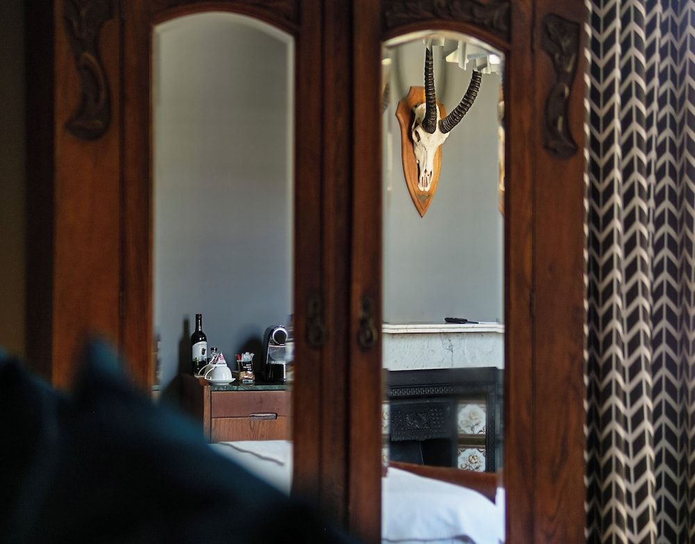 Harpers House Deluxe Double Room 4