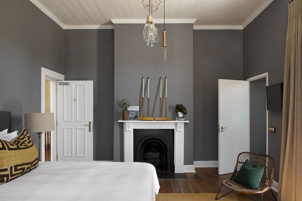 Harpers House Deluxe Double Room