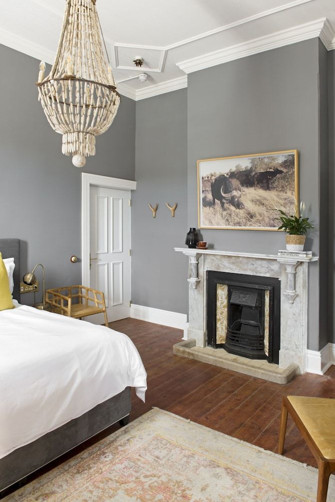 undefined Harpers House