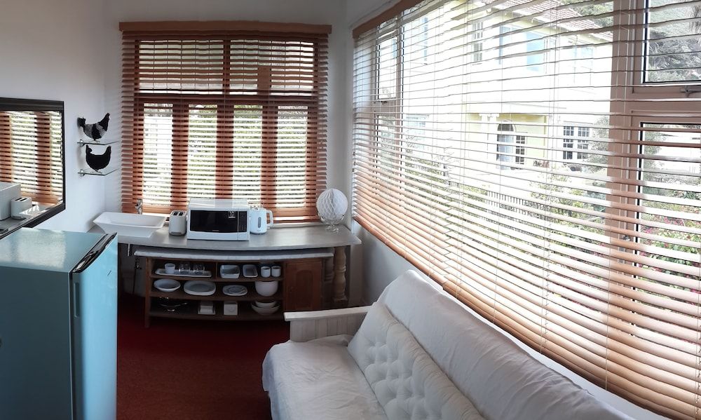 Bella Ev Guest House Large Room with Adjoining Room 10