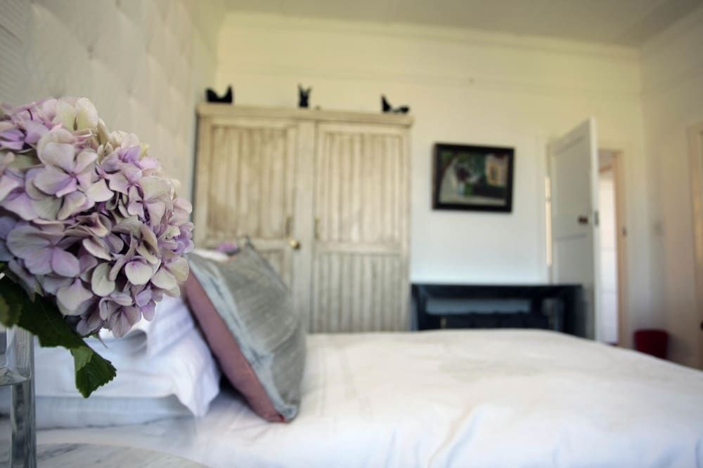 undefined Bella Ev Guest House 2