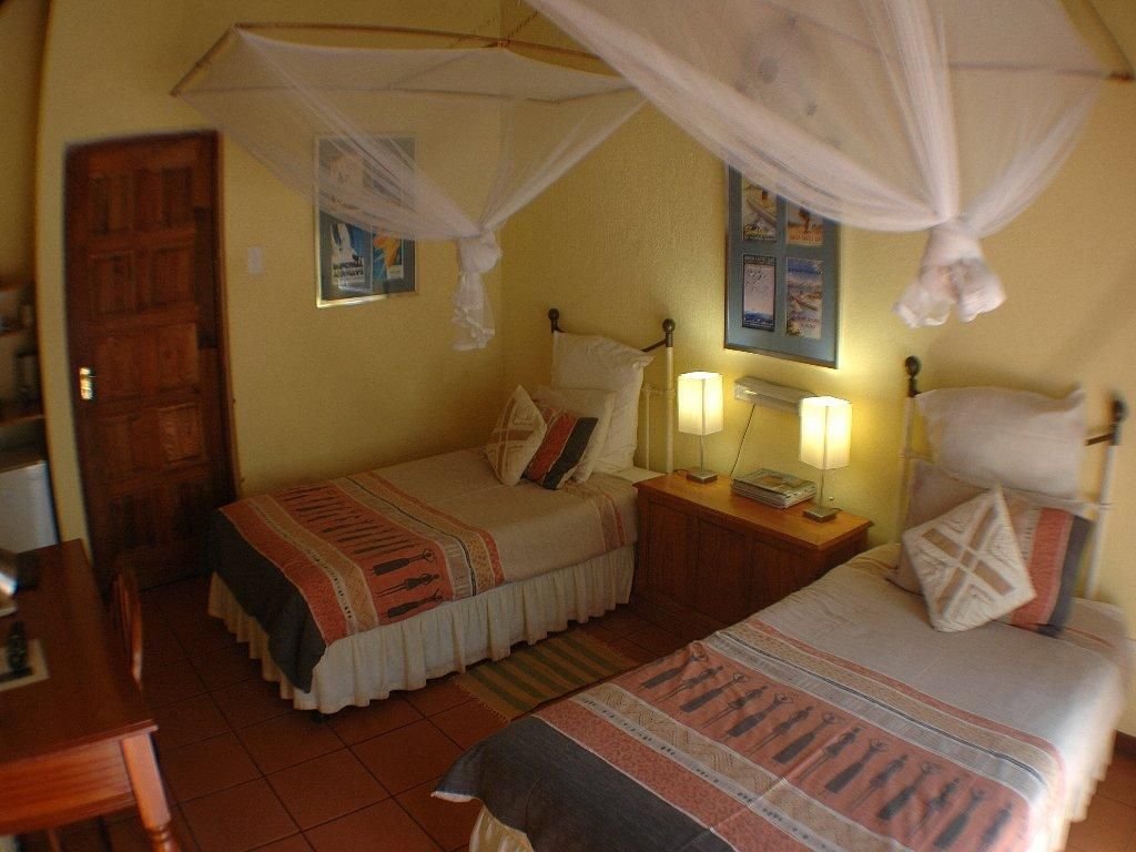 Trees Too Guest Lodge Single or Twin room