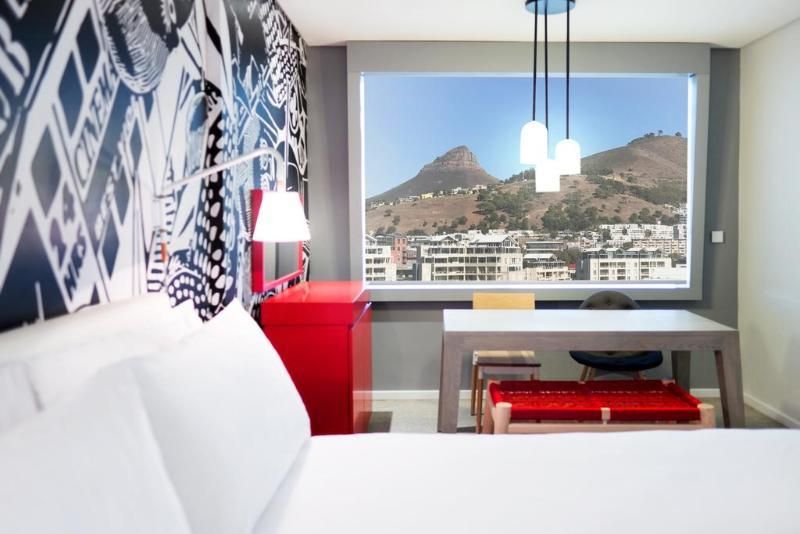 Radisson RED V&A Waterfront, Cape Town Standard Room 22