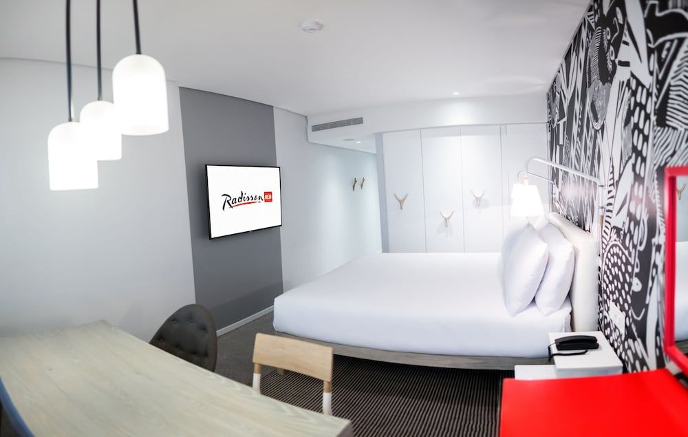 Radisson RED V&A Waterfront, Cape Town Standard Room 10