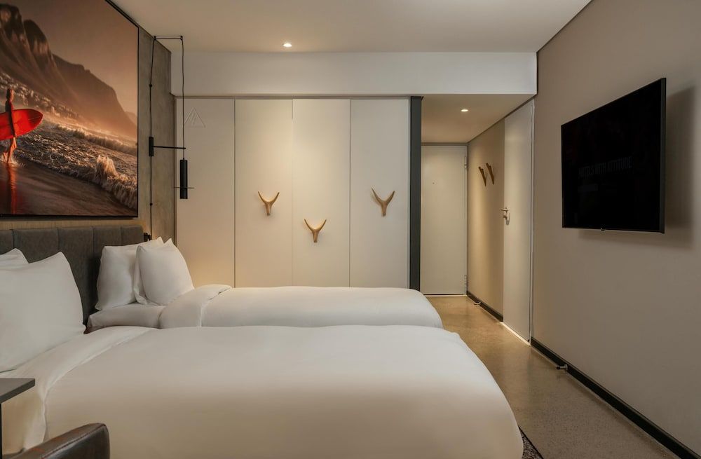 undefined Radisson RED V&A Waterfront, Cape Town 10
