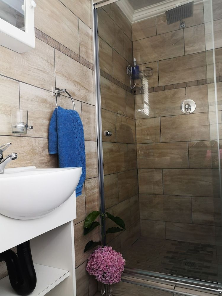 Dublin Guest Lodge Tipperary cottage 3