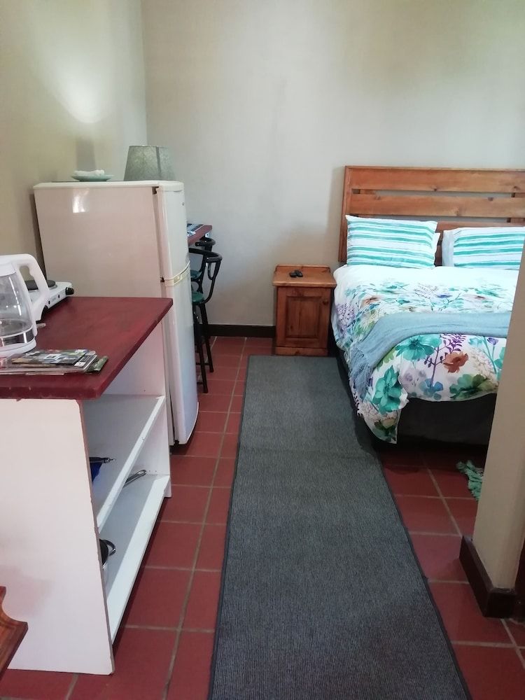 Dublin Guest Lodge Business Double Room, 1 Bedroom, Garden View 2