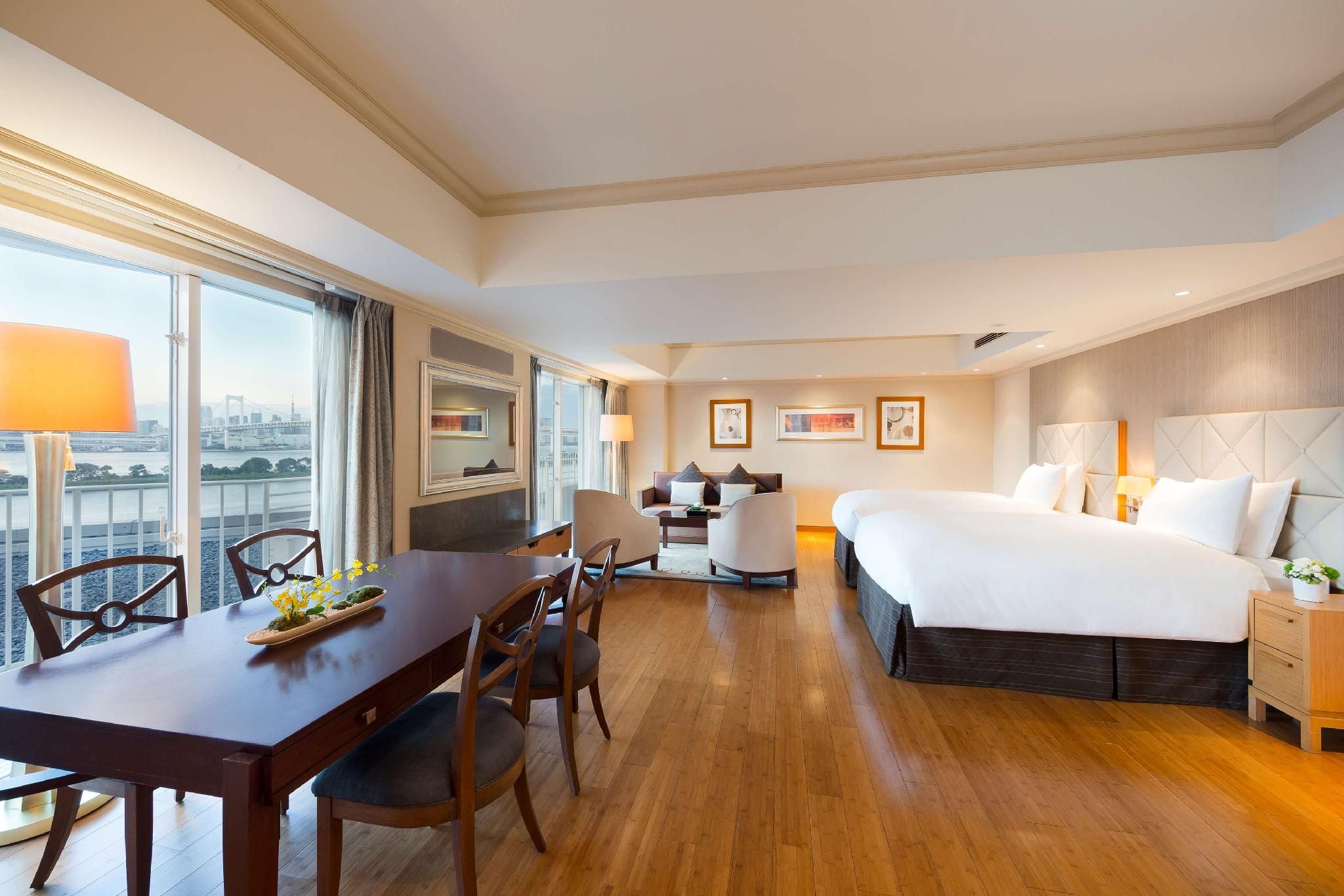 Twin Family Room