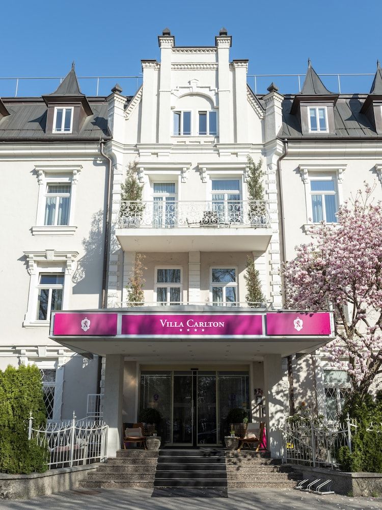 undefined Villa Carlton - Adults Only 2