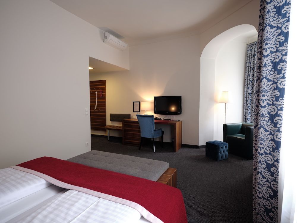 Villa Carlton - Adults Only Premium Double Room 8