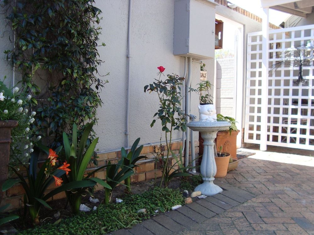 undefined Brookdale House 6