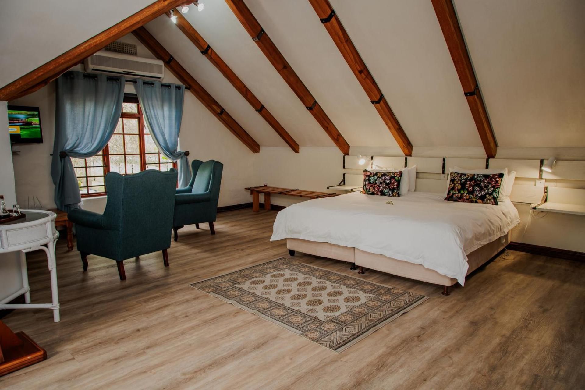 Luxury Loft Room with Stairs (Bokmakiere)