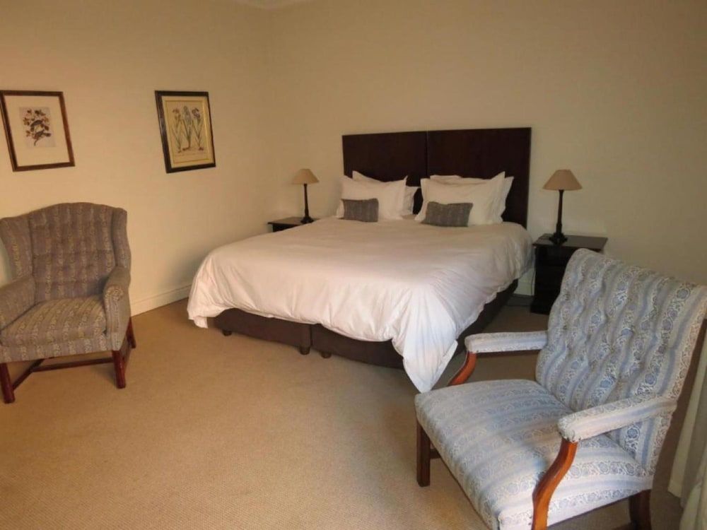 Redlands Hotel Premier Suite, 1 Bedroom 3