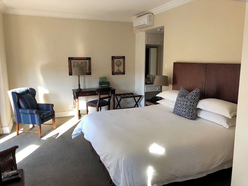 Redlands Hotel Premier Suite, 1 Bedroom 2