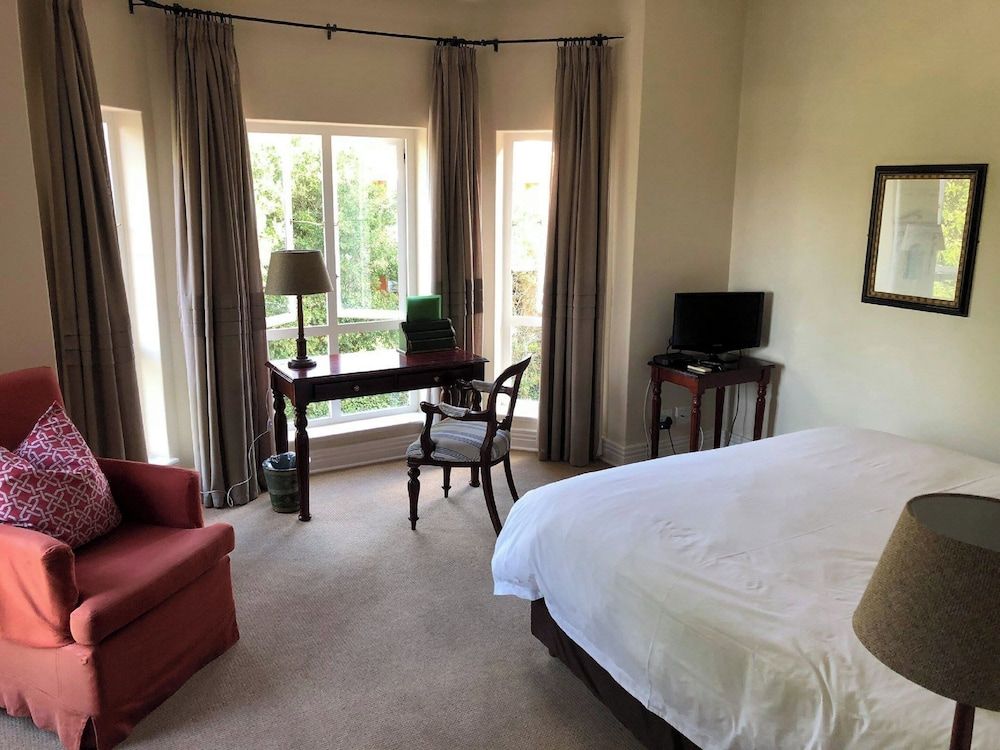Redlands Hotel Deluxe Suite, 1 Bedroom 17