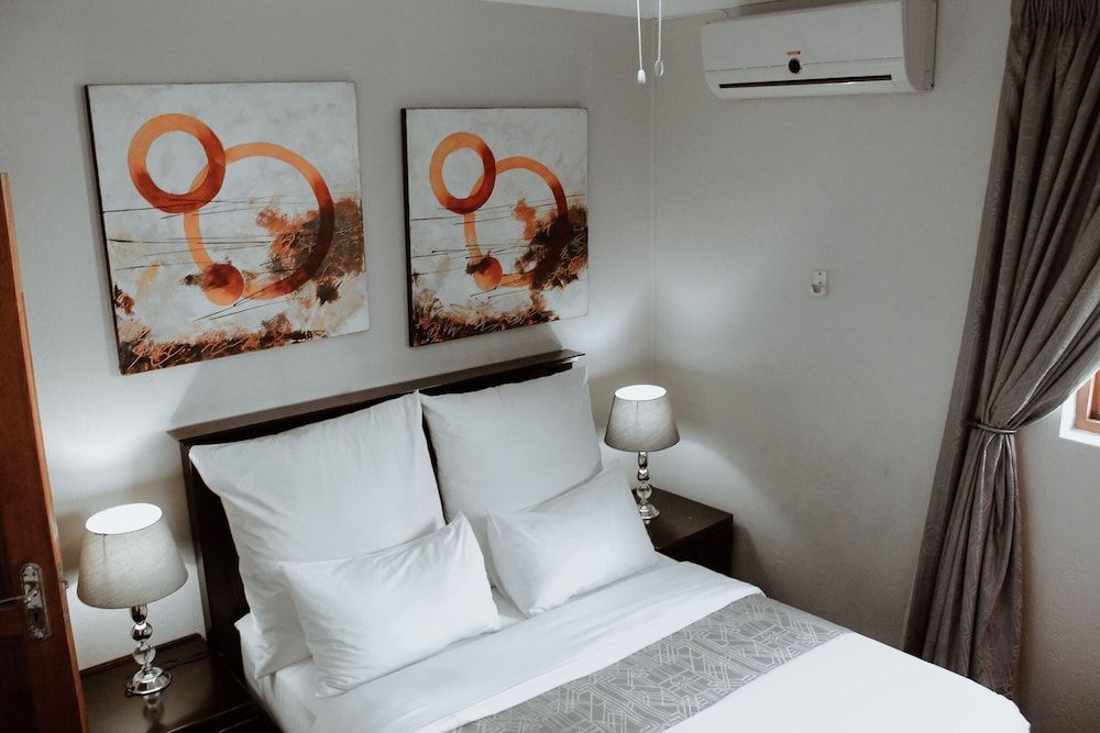 Nelspruit Lodge 3 - Sleeper 5