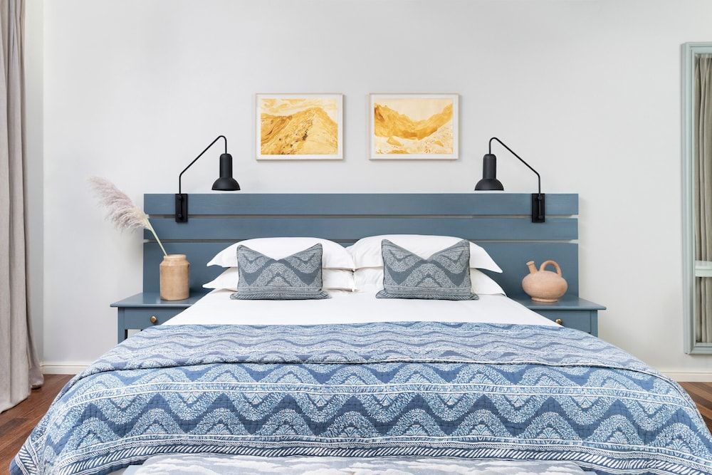 The Robertson Small Hotel Stable Suite 2