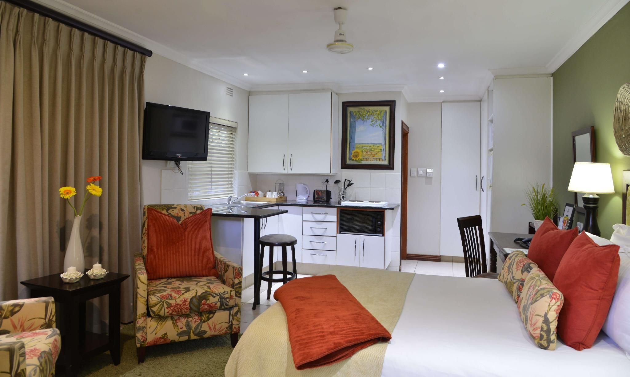 Standard Room with Kitchenette