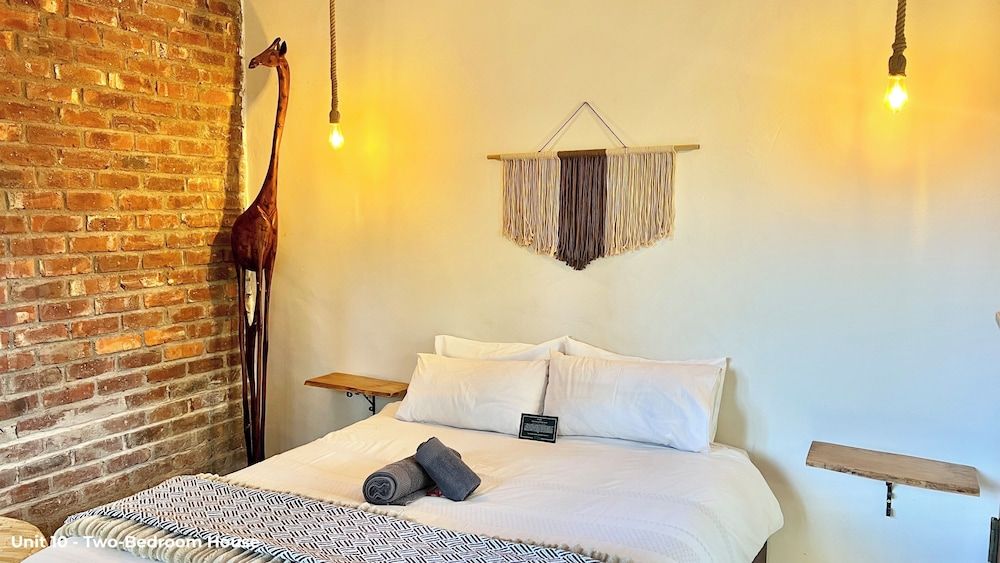 LoerieRoep Deluxe House 5