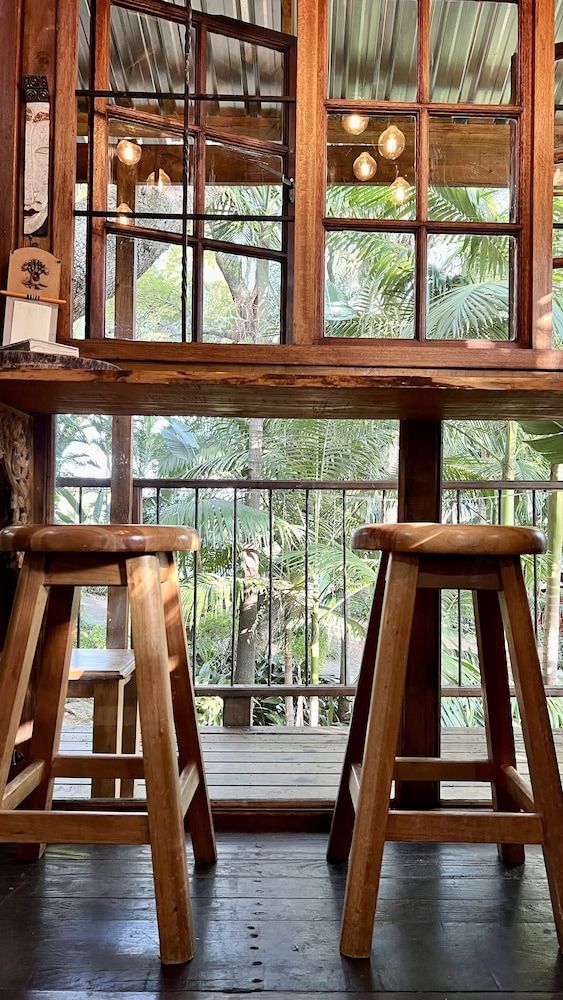 LoerieRoep TREE HOUSE 2