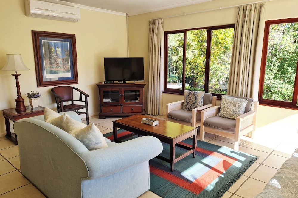 Cherry Berry Guest House Deluxe Lavender Apartment 9