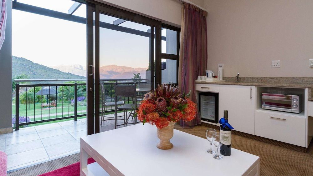 Piekenierskloof Mountain Resort by Dream Resorts Deluxe Double Room 25