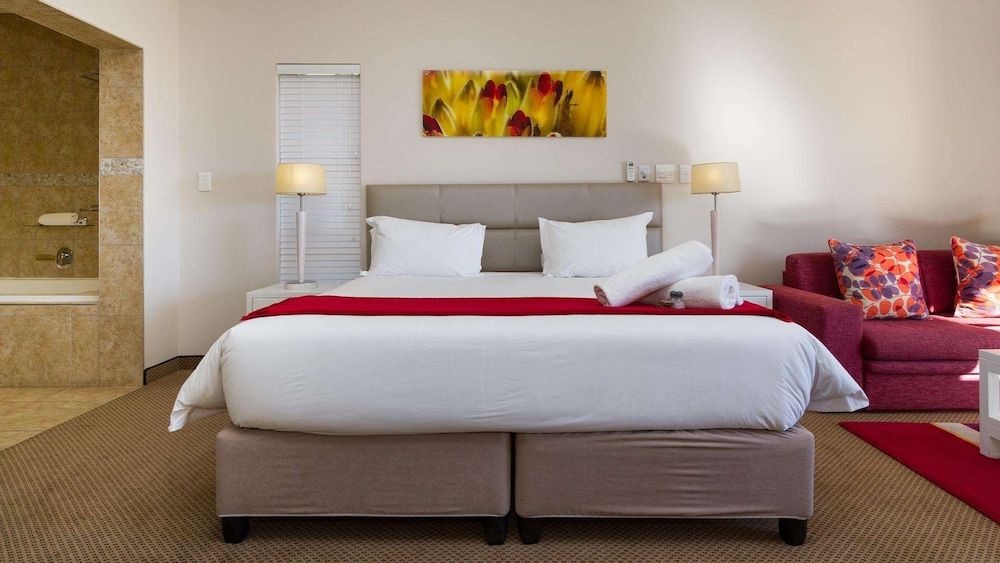 Piekenierskloof Mountain Resort by Dream Resorts Honeymoon Double Room, Mountainside 7