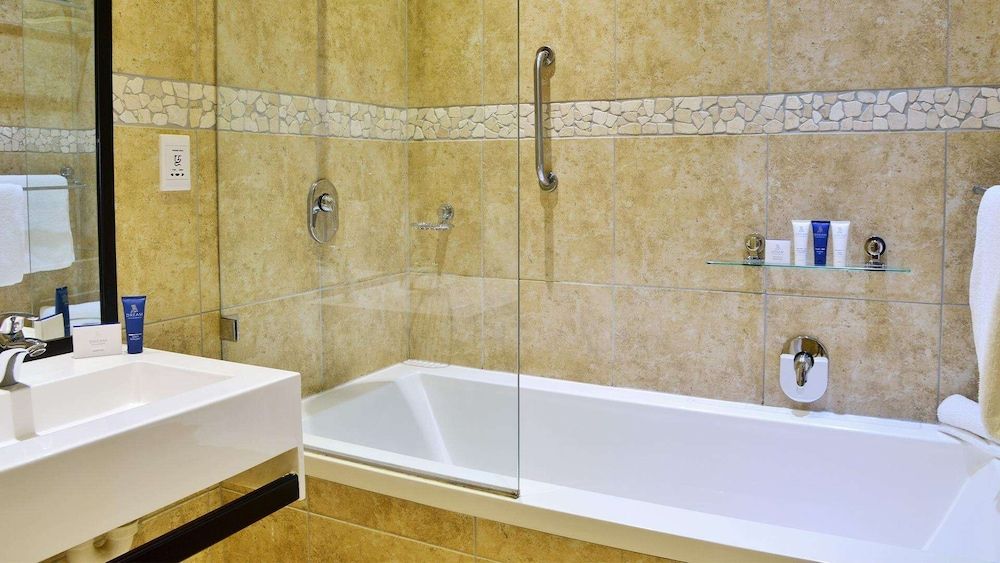 Piekenierskloof Mountain Resort by Dream Resorts Deluxe Double Room 22