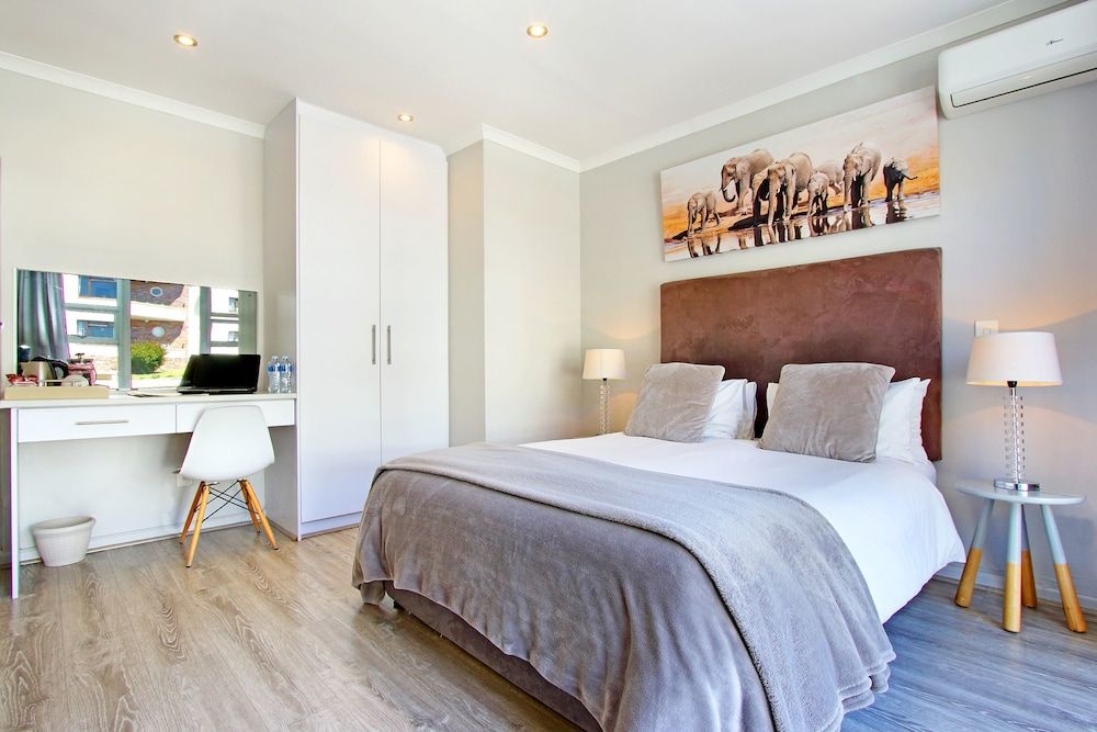 Villa Atlantica Boutique Guesthouse Standard Suite, 1 Bedroom, Balcony, Mountain View 4