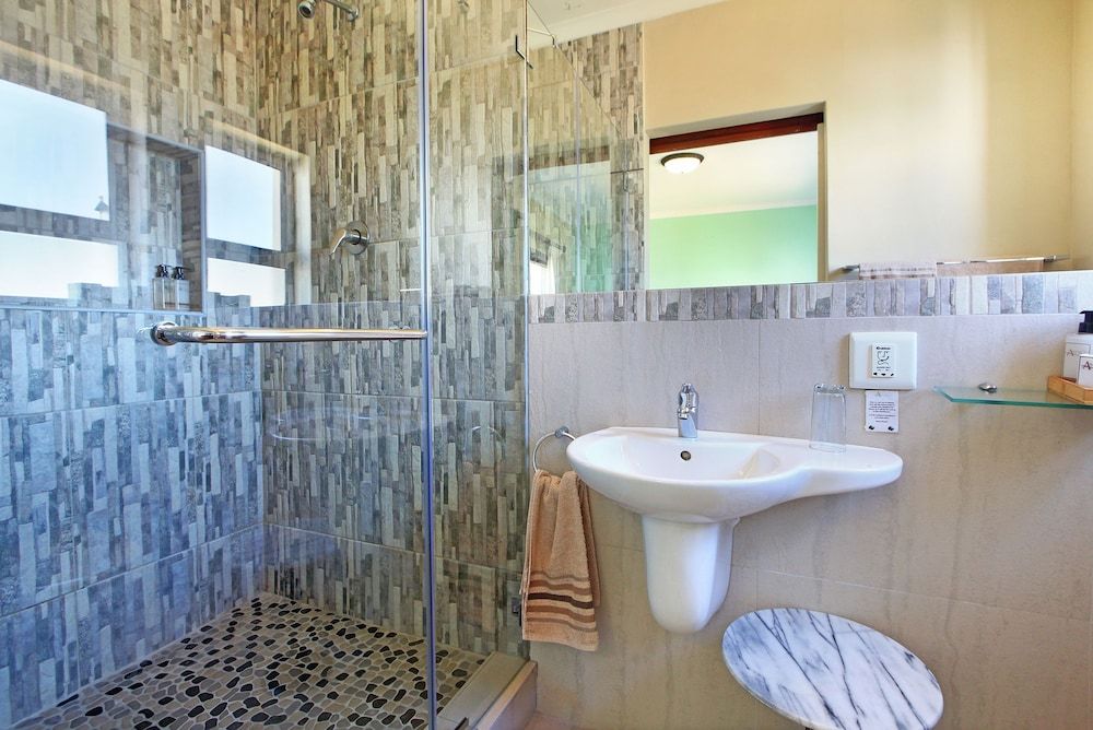 undefined Atlantic Breeze 10