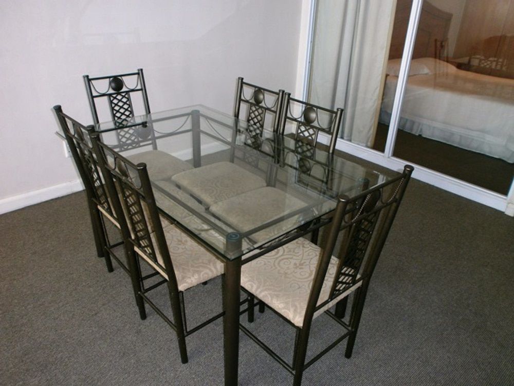 undefined Glaston House 206 Apartment 4