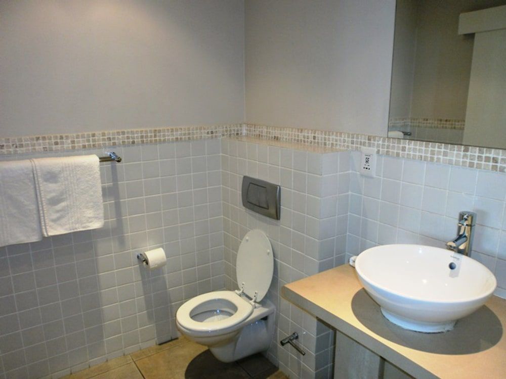 Glaston House 206 Apartment Standard Apartment, 3 Bedrooms (Self Servicing & Self Catering) 9