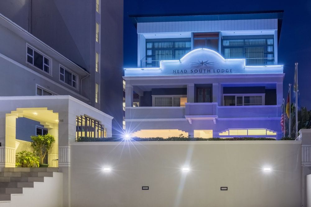 undefined Head South Lodge 4