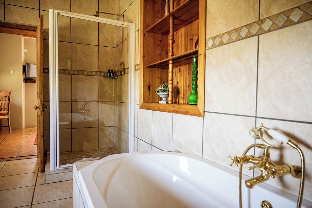 De Denne Country Guest House Luxury Double or Twin Room, Garden View 20