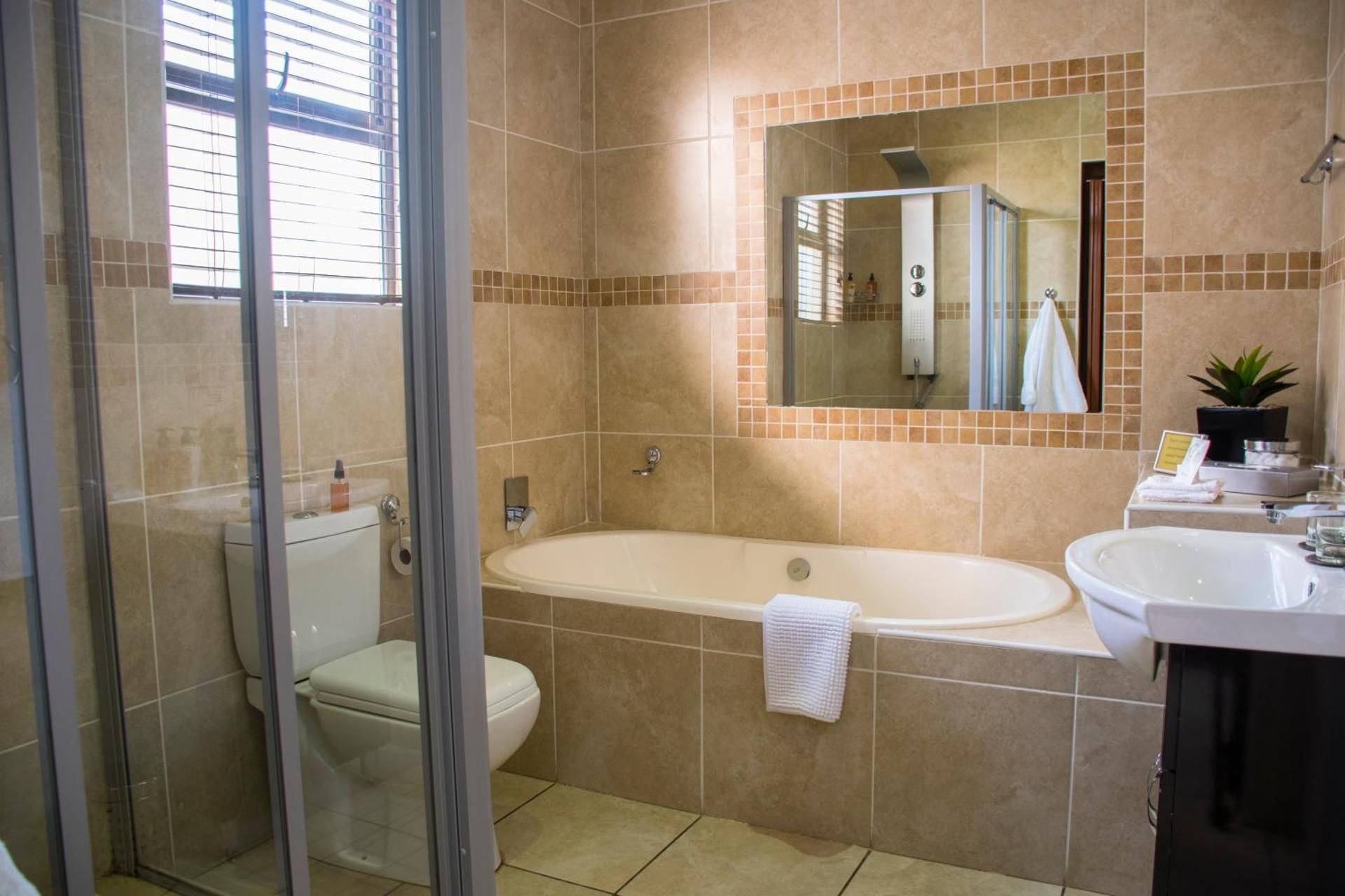 Casa Flora Guesthouse  Double Room 36